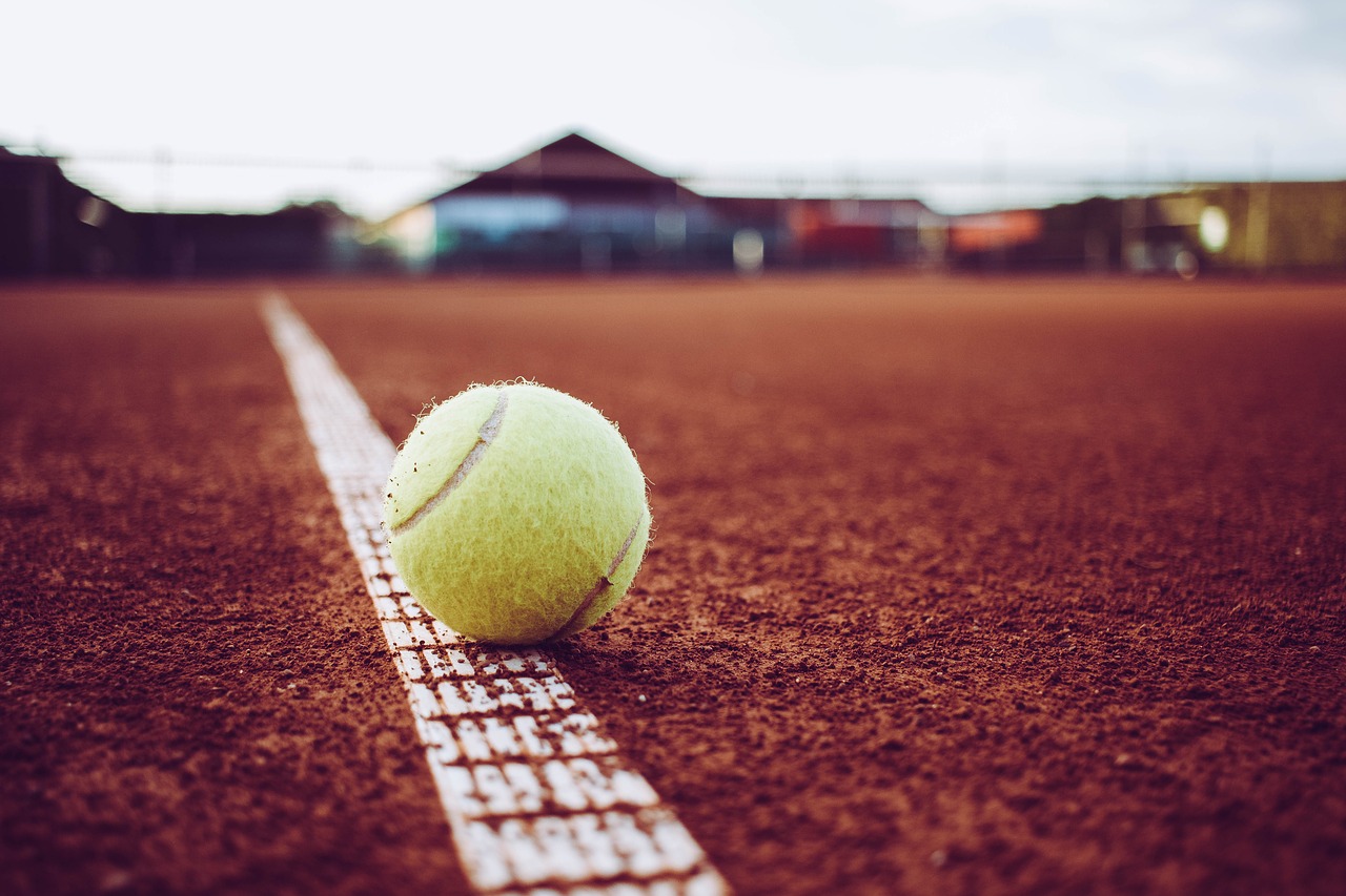 tennis, sand, sports-3524072.jpg